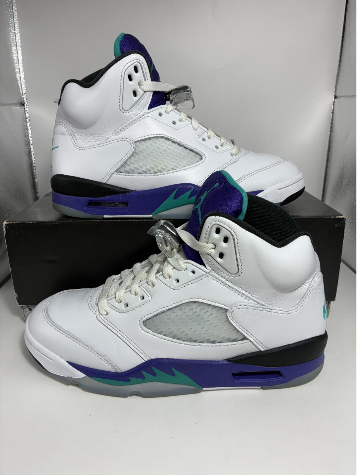 Size 7.5 - Air Jordan 5 Retro 2025 Grape Ice Emerald White